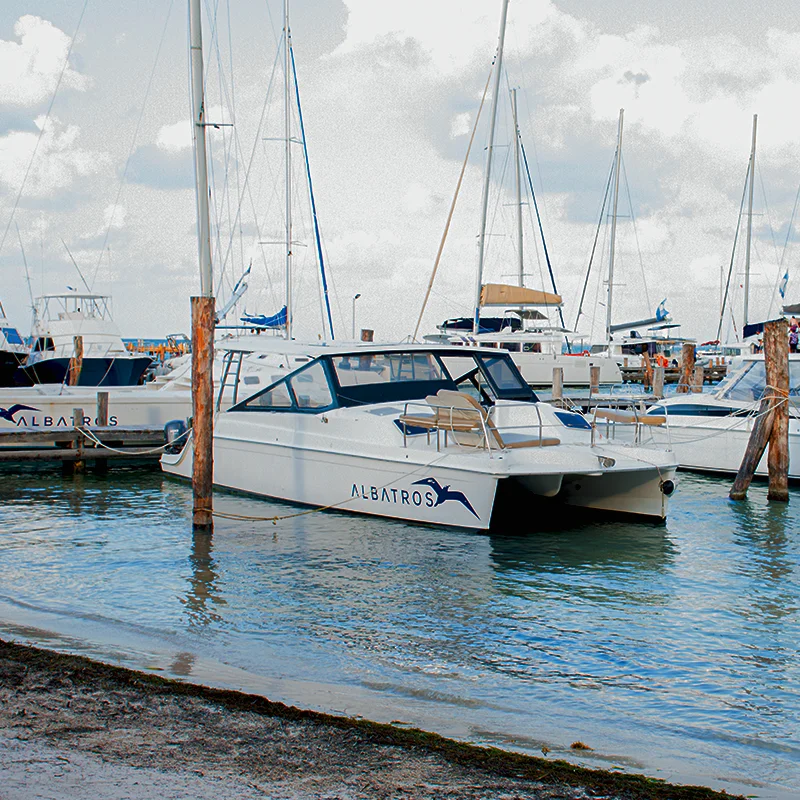 Catamaran Isla Mujeres Plus  Cancún 2026